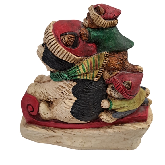 Holiday Cat Trio on a Sled Decor - Picture 4 of 10